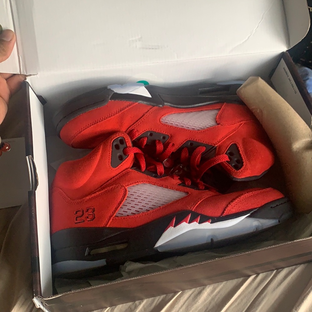 Air Jordan Raging Bull 5s 100% Authentic with box